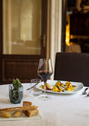 299013844 3163341857215802 8199606749763029937 n  1 